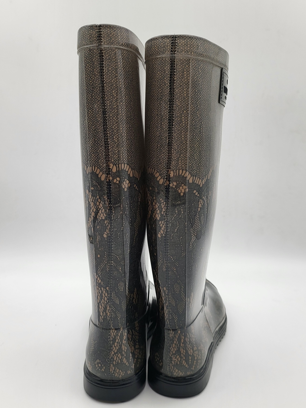 Valentino Garavani Women's Black Lace-Print Rain Boots..size 37 - Picture 4 of 14